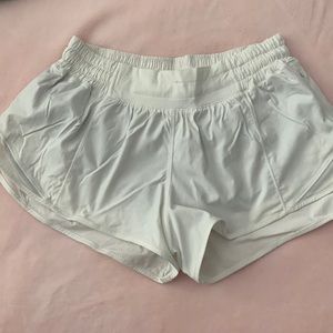 Lululemon shorts- white